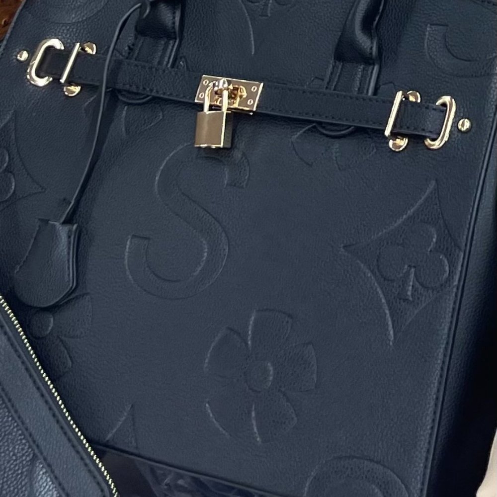 S Class Lux Handbag and Wallet - Picture 6 of 6